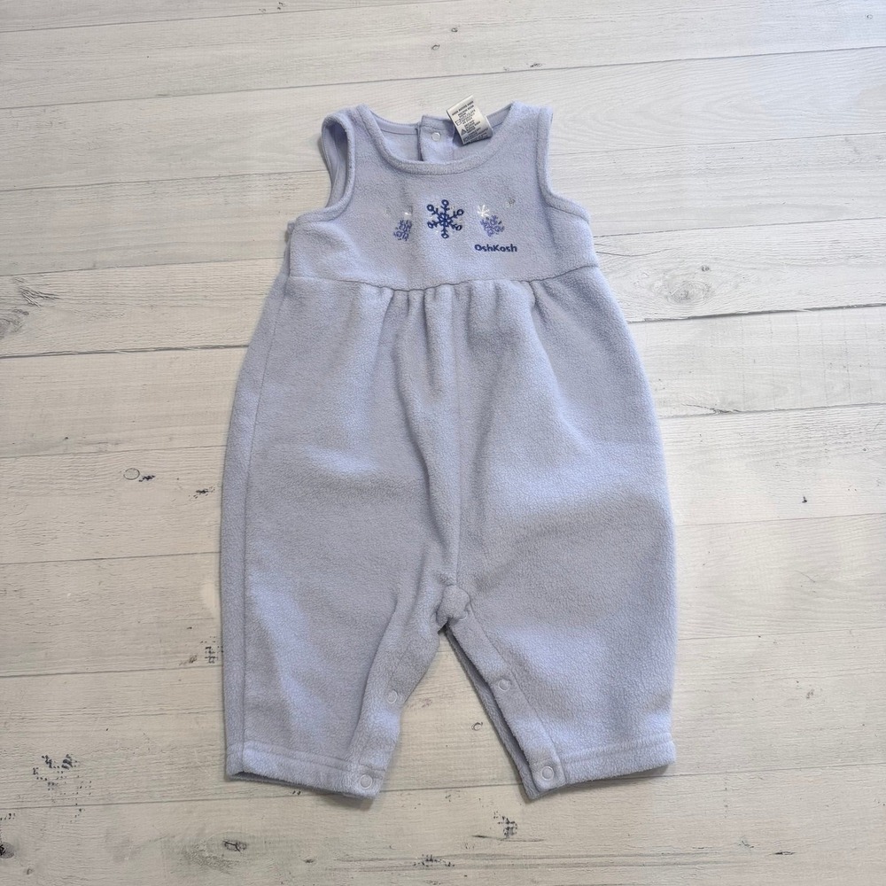 OshKosh B'Gosh baby blue snowflakes fleece romper 3-6‎ months